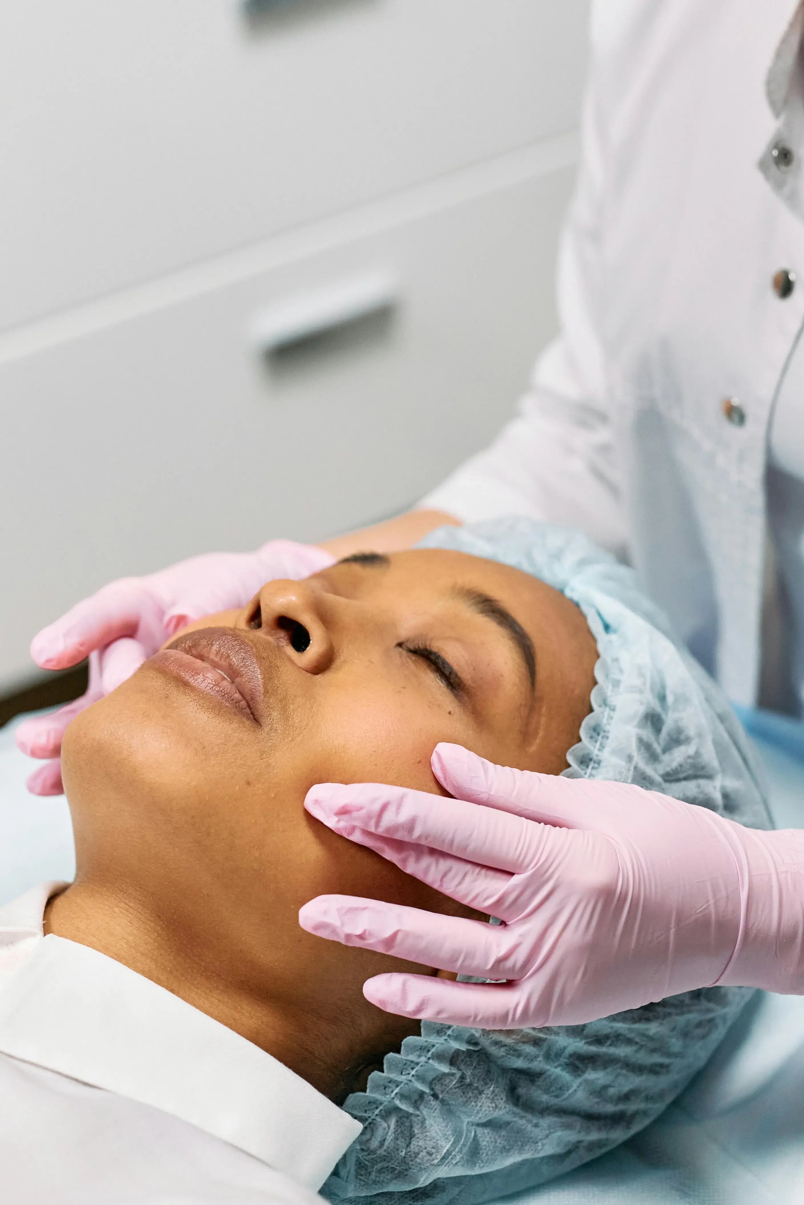 Women getting treatment done for hyperpigmentation
