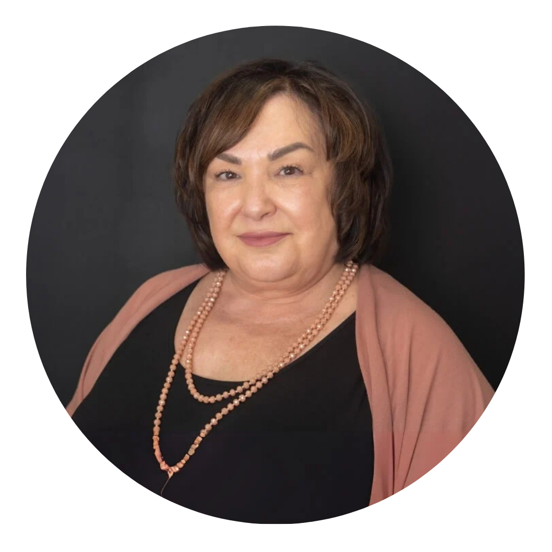 Staff - Diana Staff - Diana